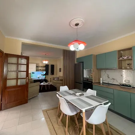 Guest House Tirana *