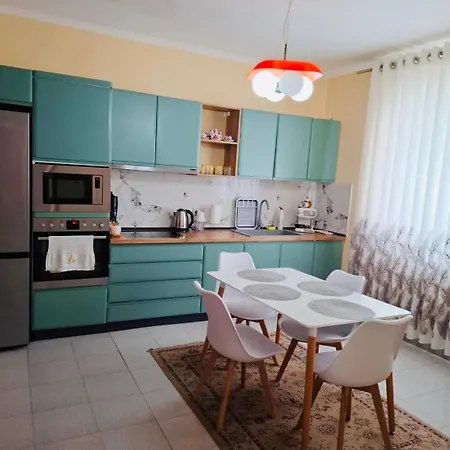 Βίλα Guest House Tirana